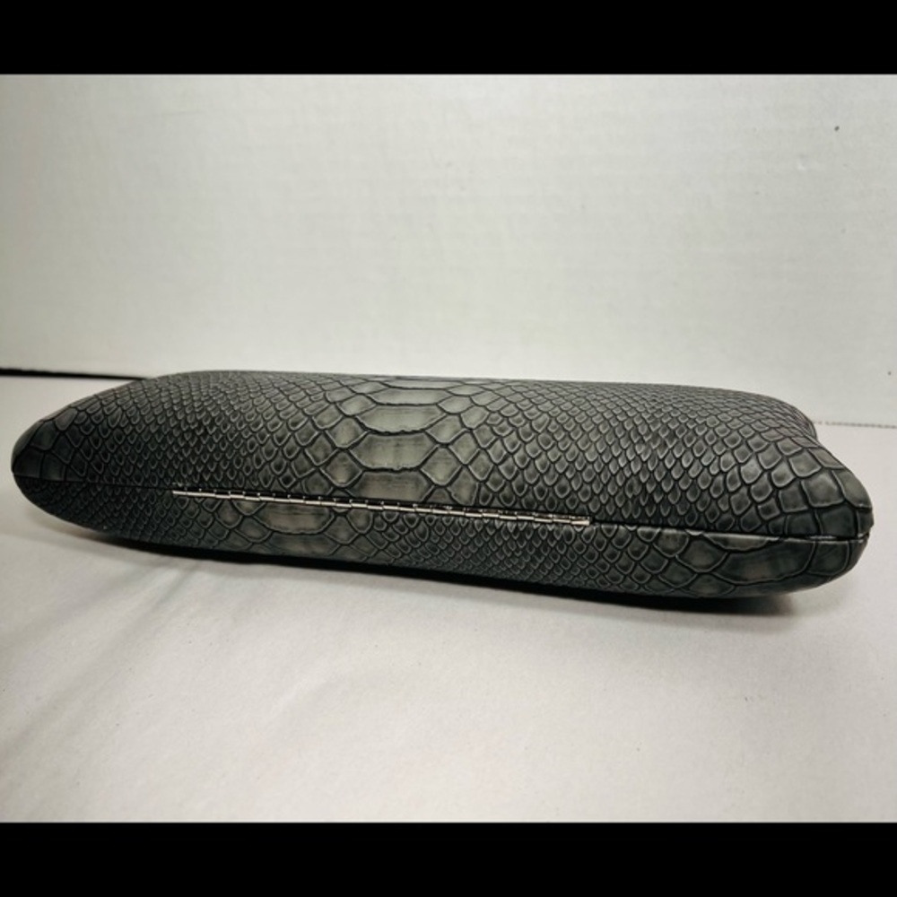 Beautiful Python Textured Clutch With Diamond/ Si… - image 7